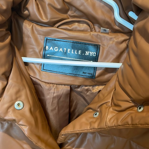 ๐ฝSale๐ฝBagatelle NYC Faux Leather Puffer Jacket - Picture 4 of 15